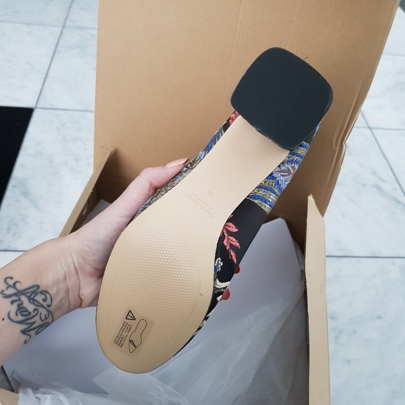 ZARA NEW HIGH HEEL JACQUARD ANKLE BOOTS - Picture 5 of 8